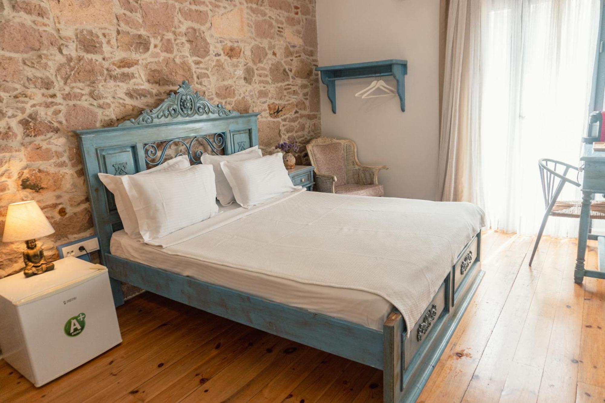 Cunda Mor Limon Otel Ayvalı Extérieur photo